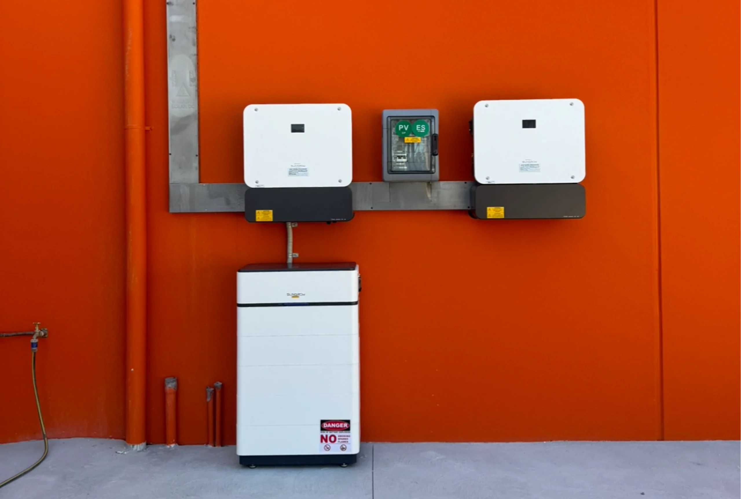 Coastal Solar 5 sungrow battery install