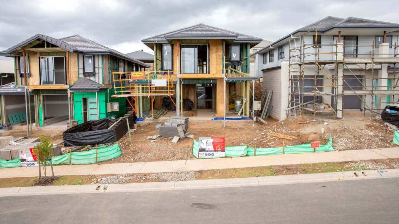 solar-australia house under construction